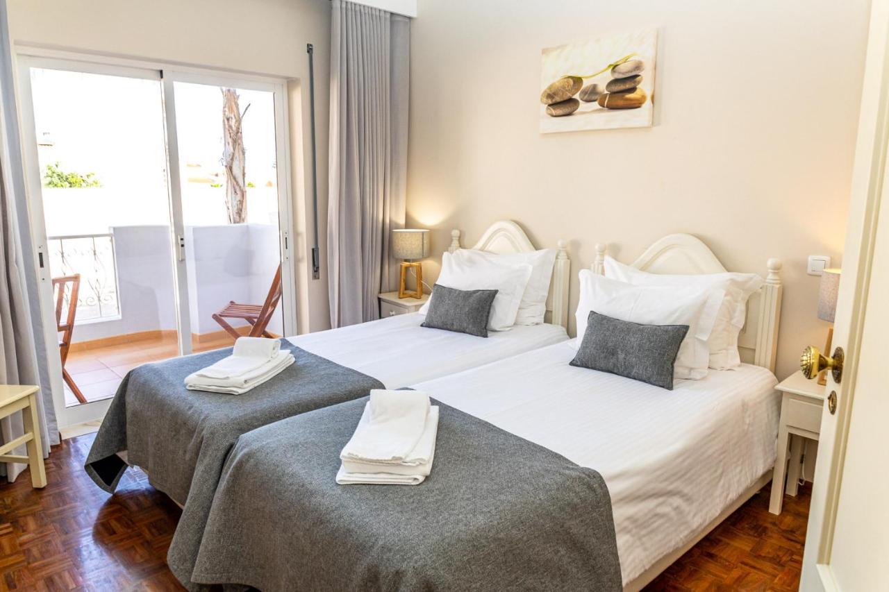 Giramar Apartamentos Turisticos Lagos Dış mekan fotoğraf